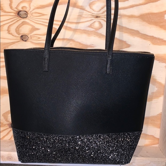 Purse - Picture 2 of 3